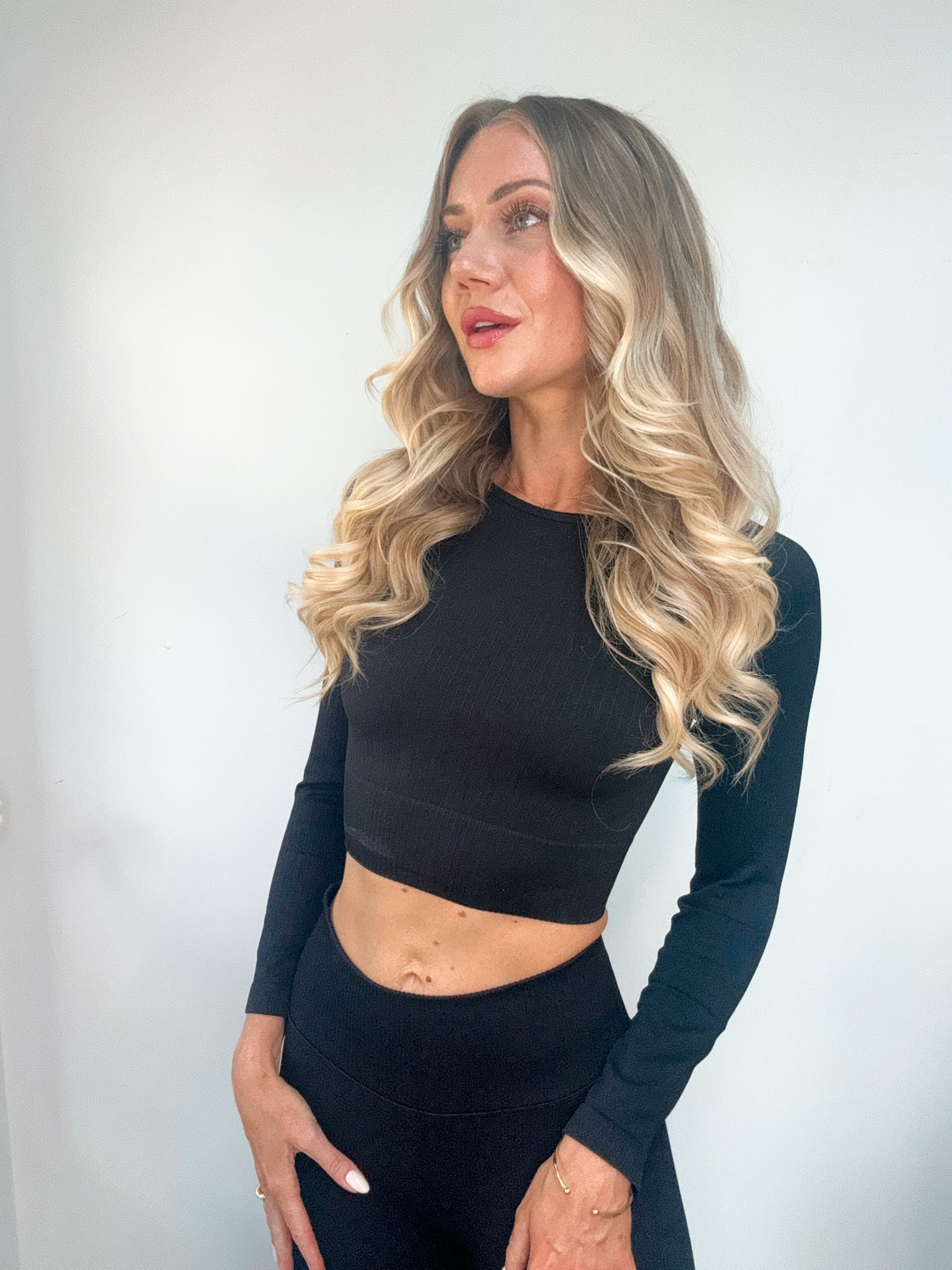 Onyx Ribbed Yoga Top